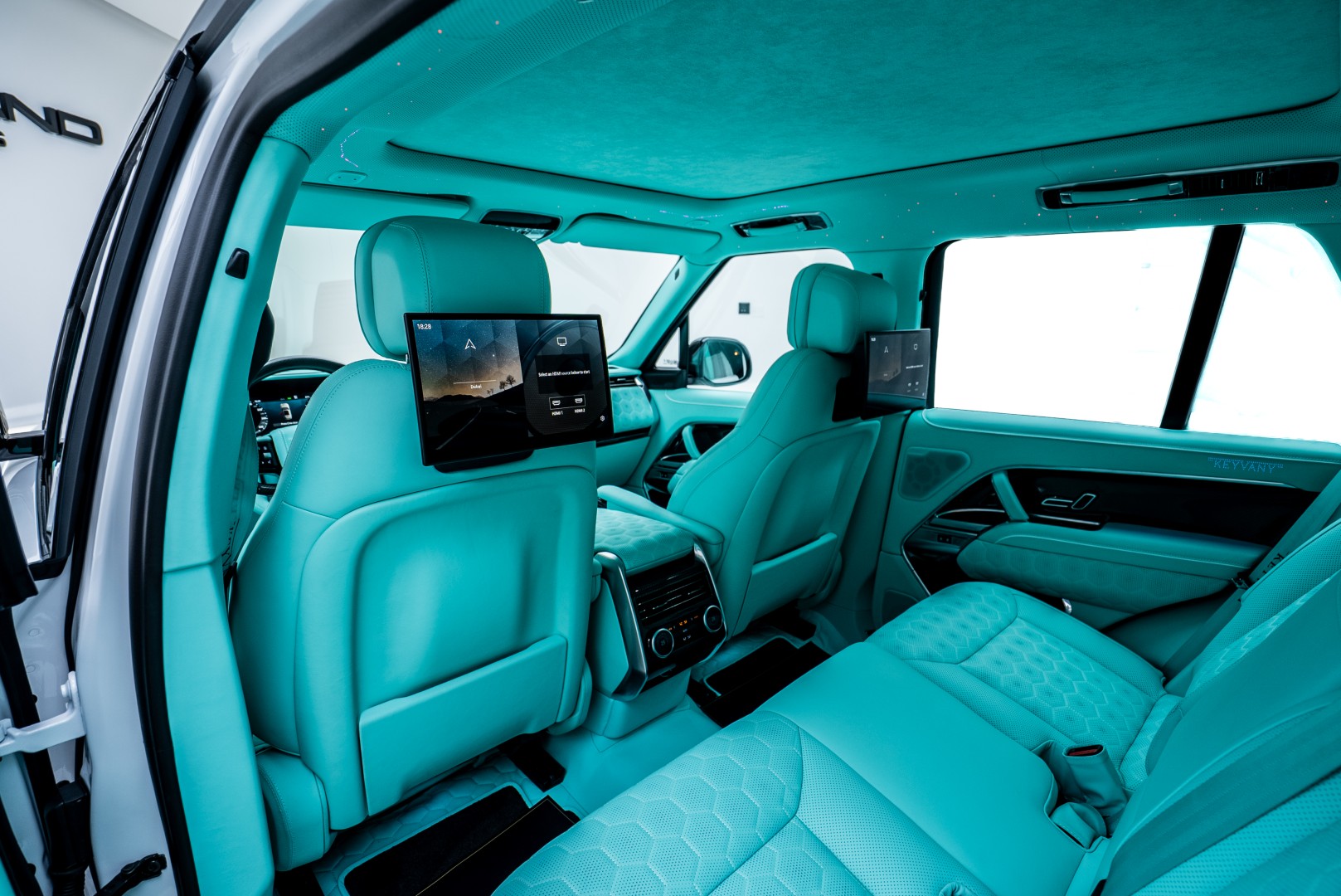 2025 RANGE ROVER P530 BY KEYVANY | FULL CARBON FIBER EXTERIOR | CUSTOM INTERIOR